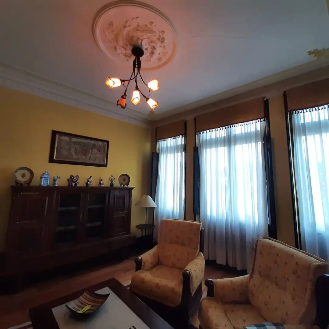 Sala d'estar de Pis en venda en Viveiro amb Terrassa