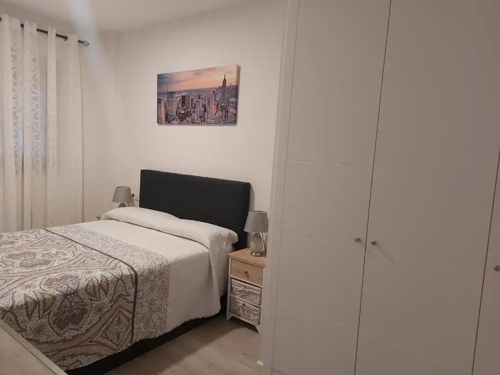 Bedroom of Flat for rent in Vélez-Málaga  with Air Conditioner, Private garden and Furnished