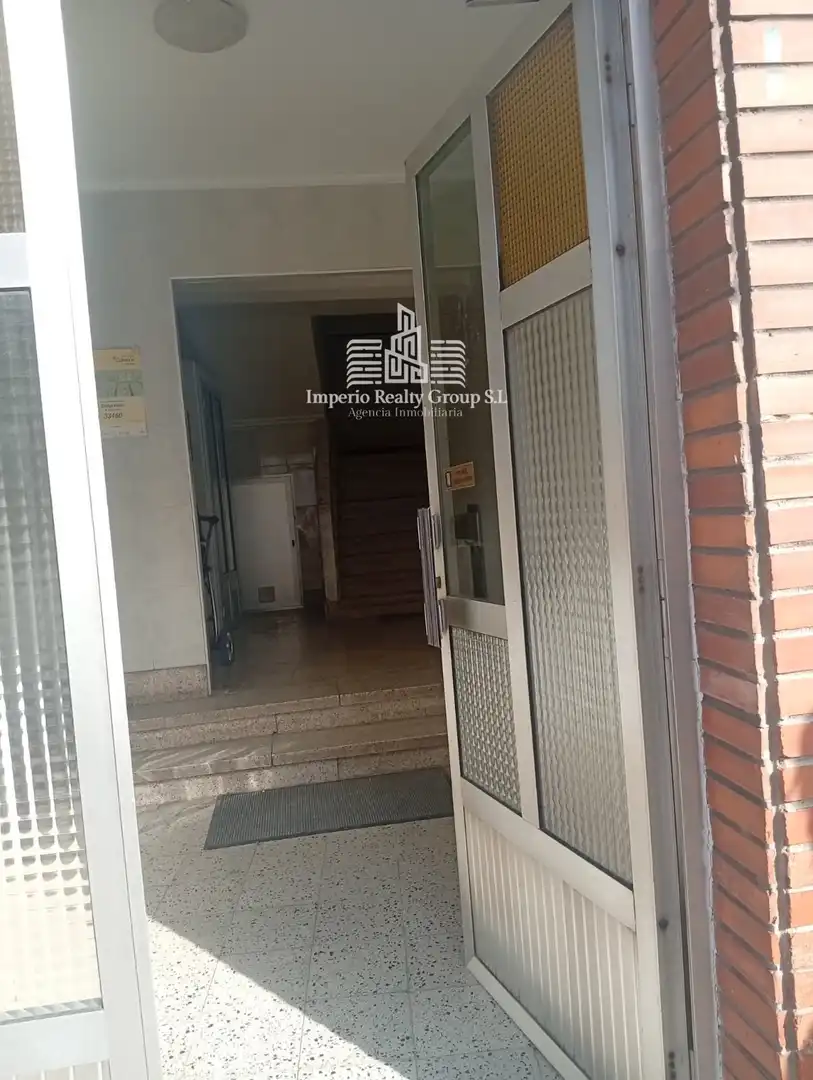 Wohnung zum Verkauf in Avilés mit Terrasse
