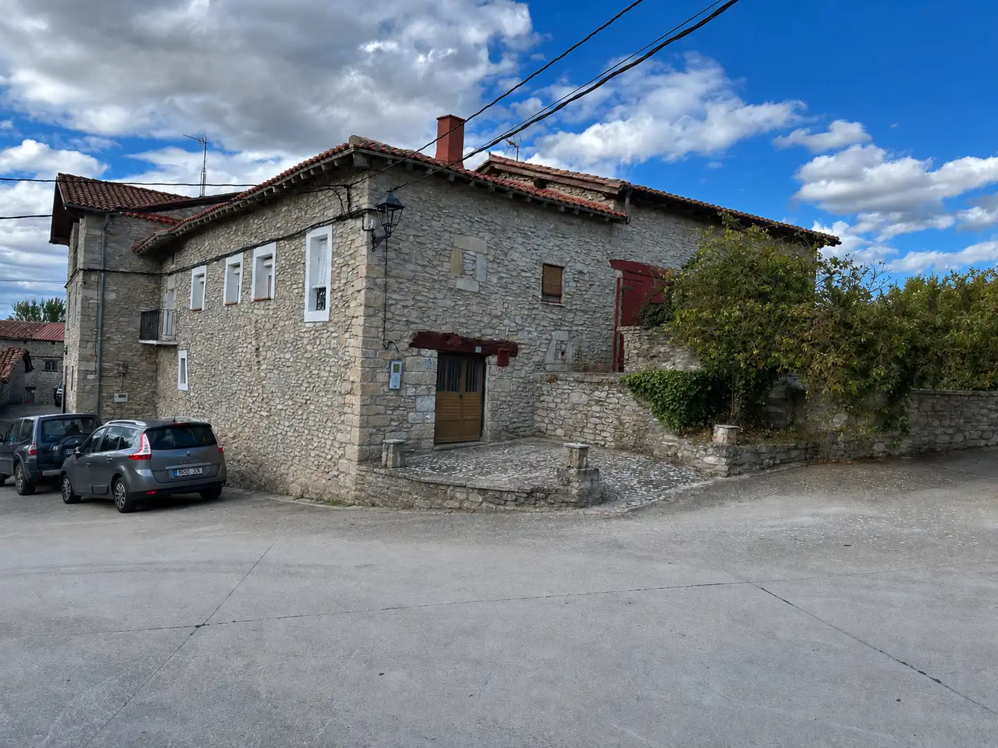 Vista exterior de Casa o xalet en venda en Valdegovia / Gaubea amb Terrassa, Moblat i Forn