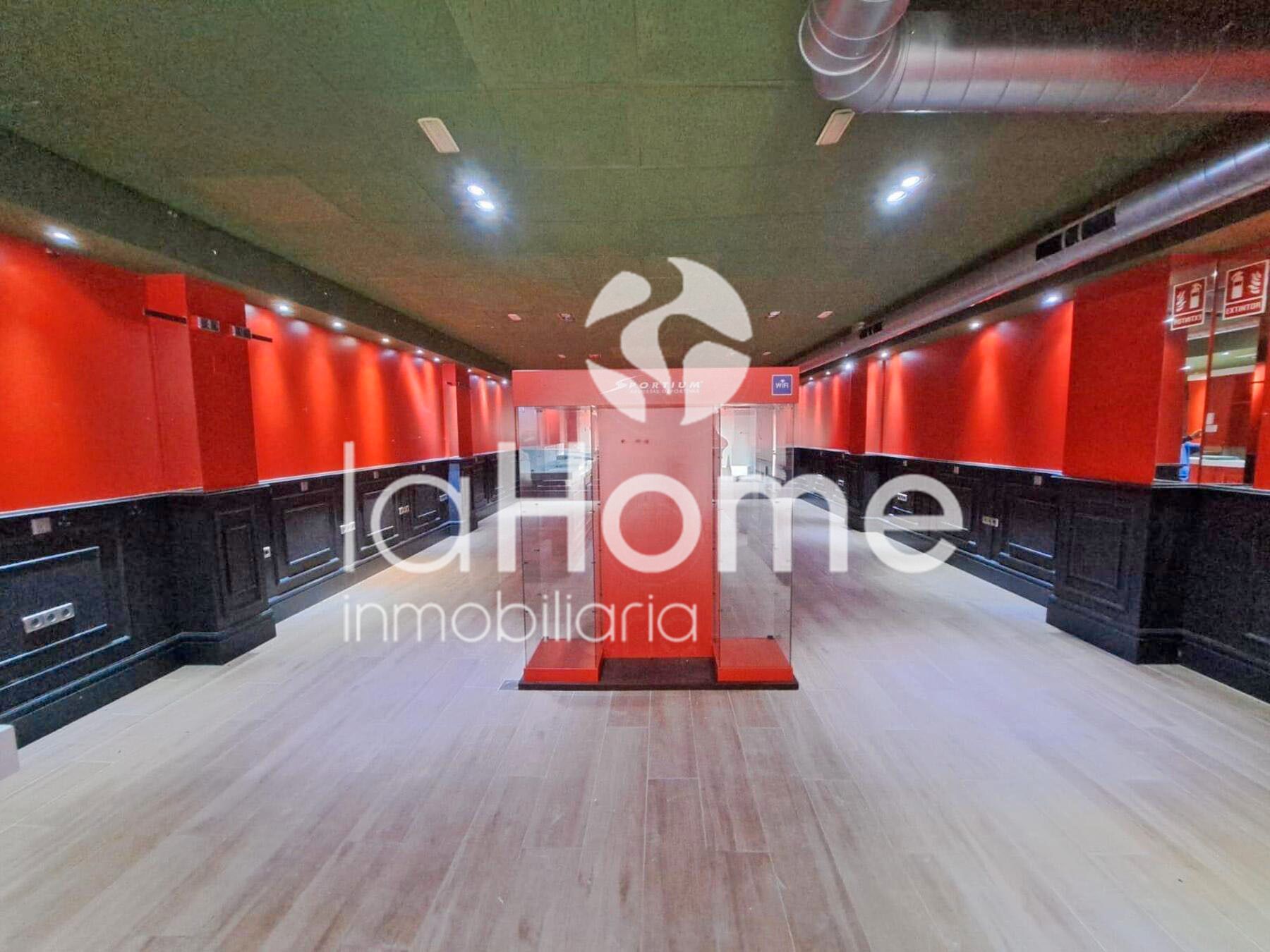 Casa adosada en venda a Ayuntamiento - El Salvador