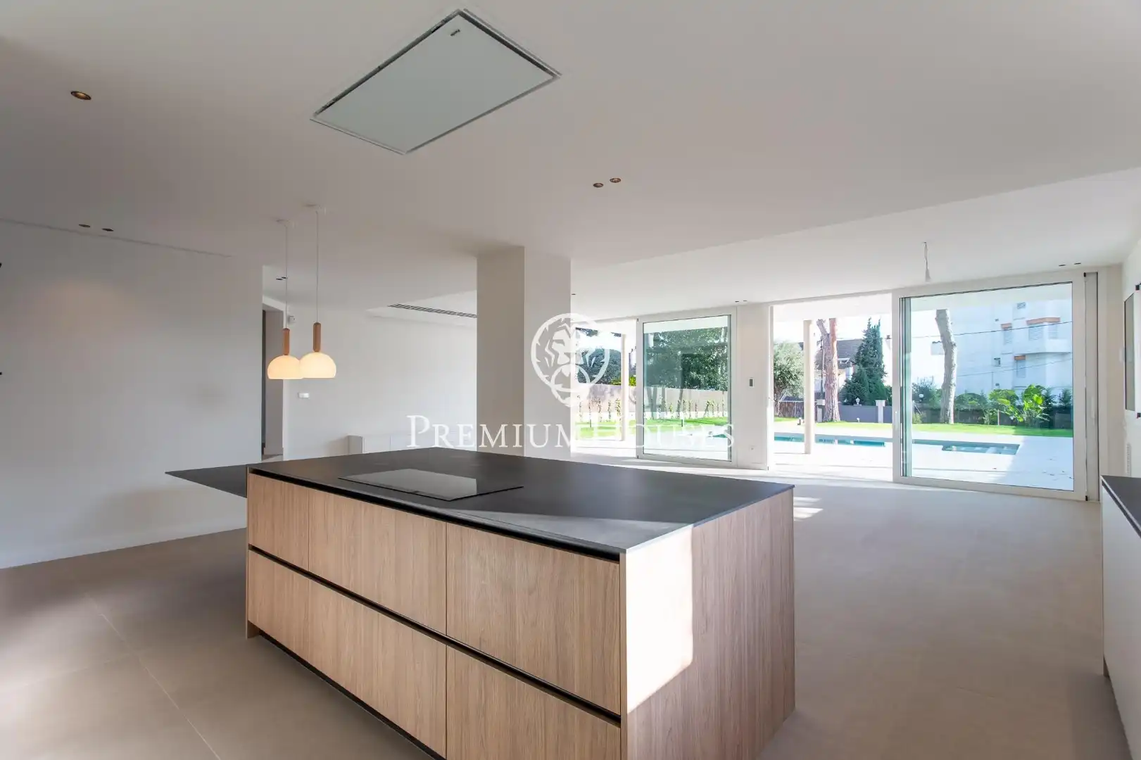 Küche von Haus oder Chalet zum Verkauf in Sant Andreu de Llavaneres mit Heizung, Privatgarten und Terrasse