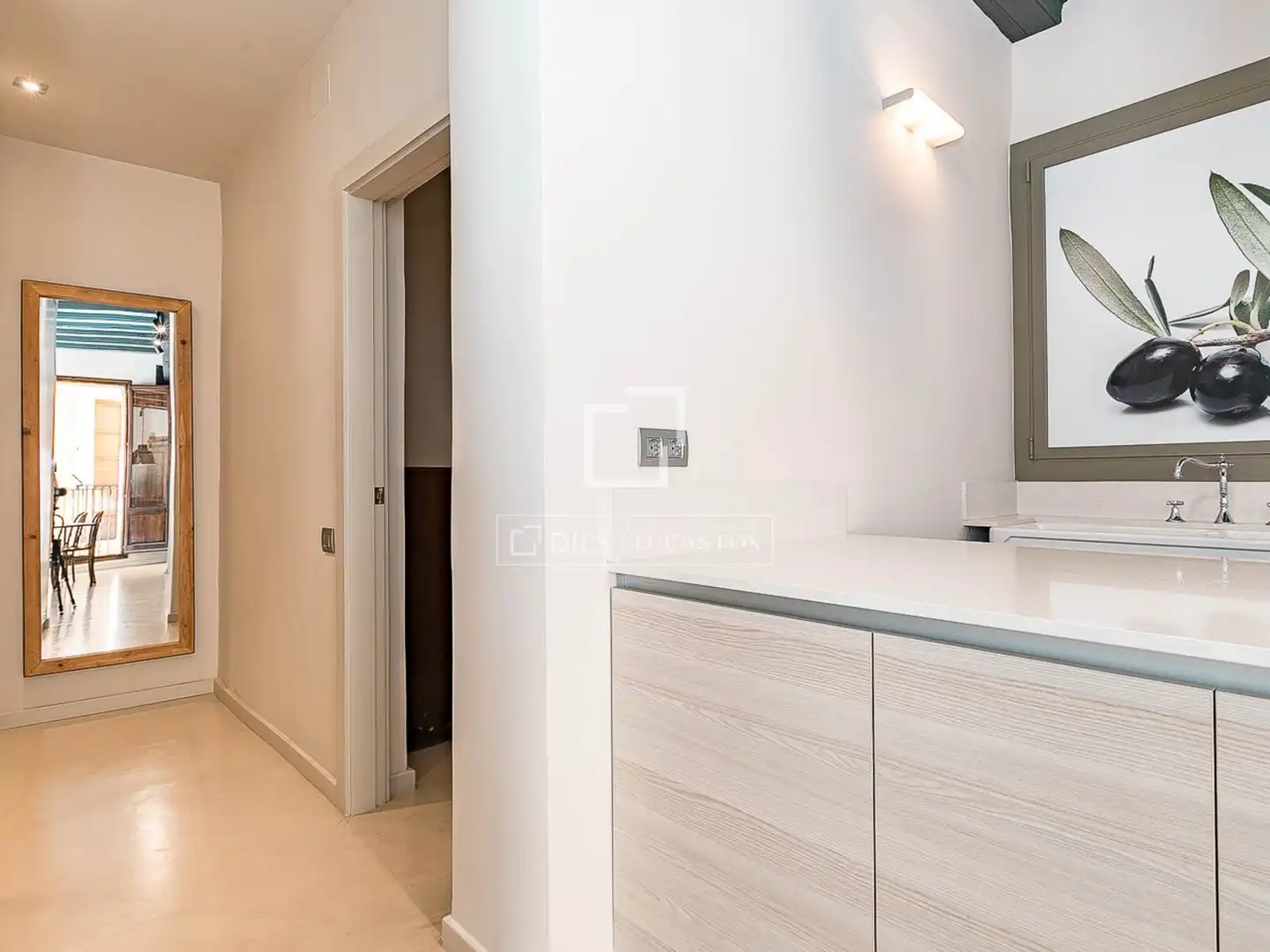 Badezimmer von Wohnung zum Verkauf in Barcelona mit Klimaanlage, Heizung und Möbliert