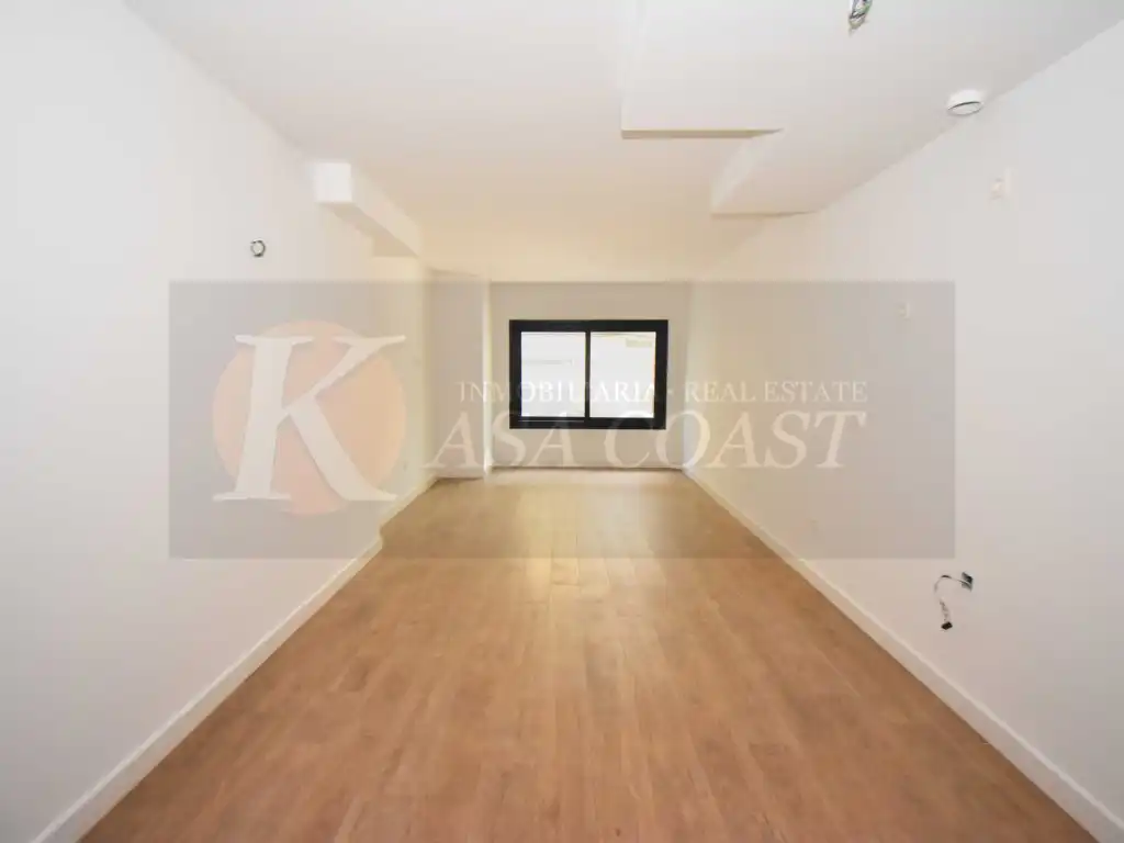 Flat with lift for sale in Playa de los Boliches, imagen 2