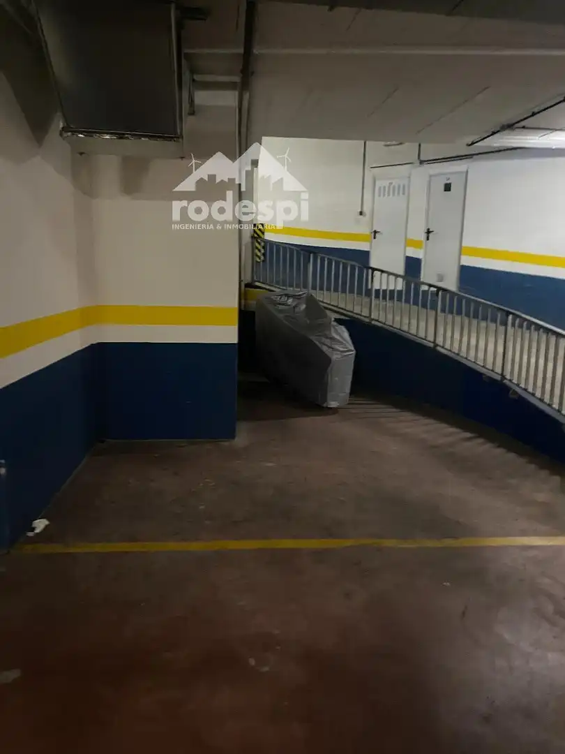 Garage for sale in A Cañiza