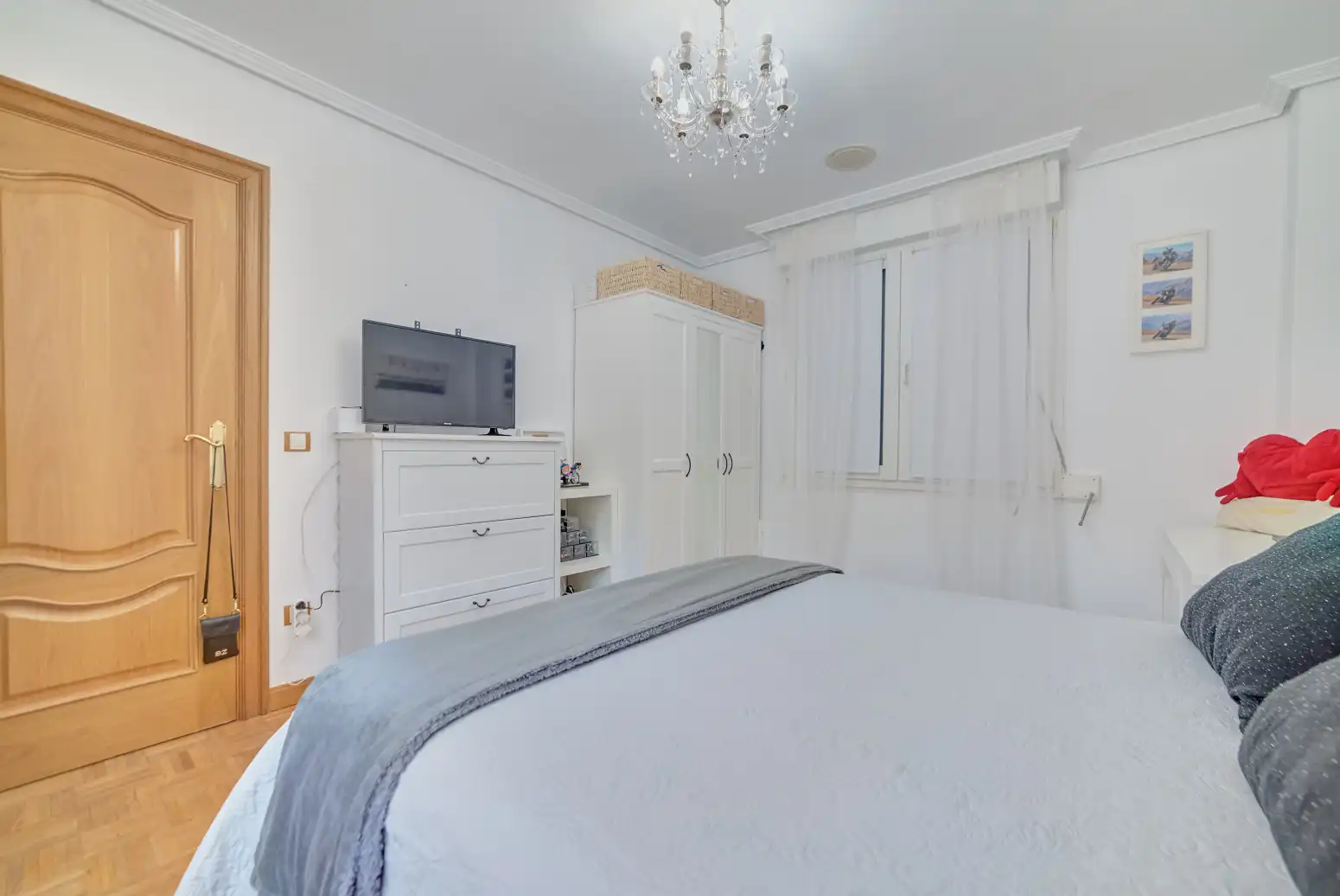 Habitación de Casa adosada en venta en Ezcabarte con Calefacción, Jardín privado y Parquet