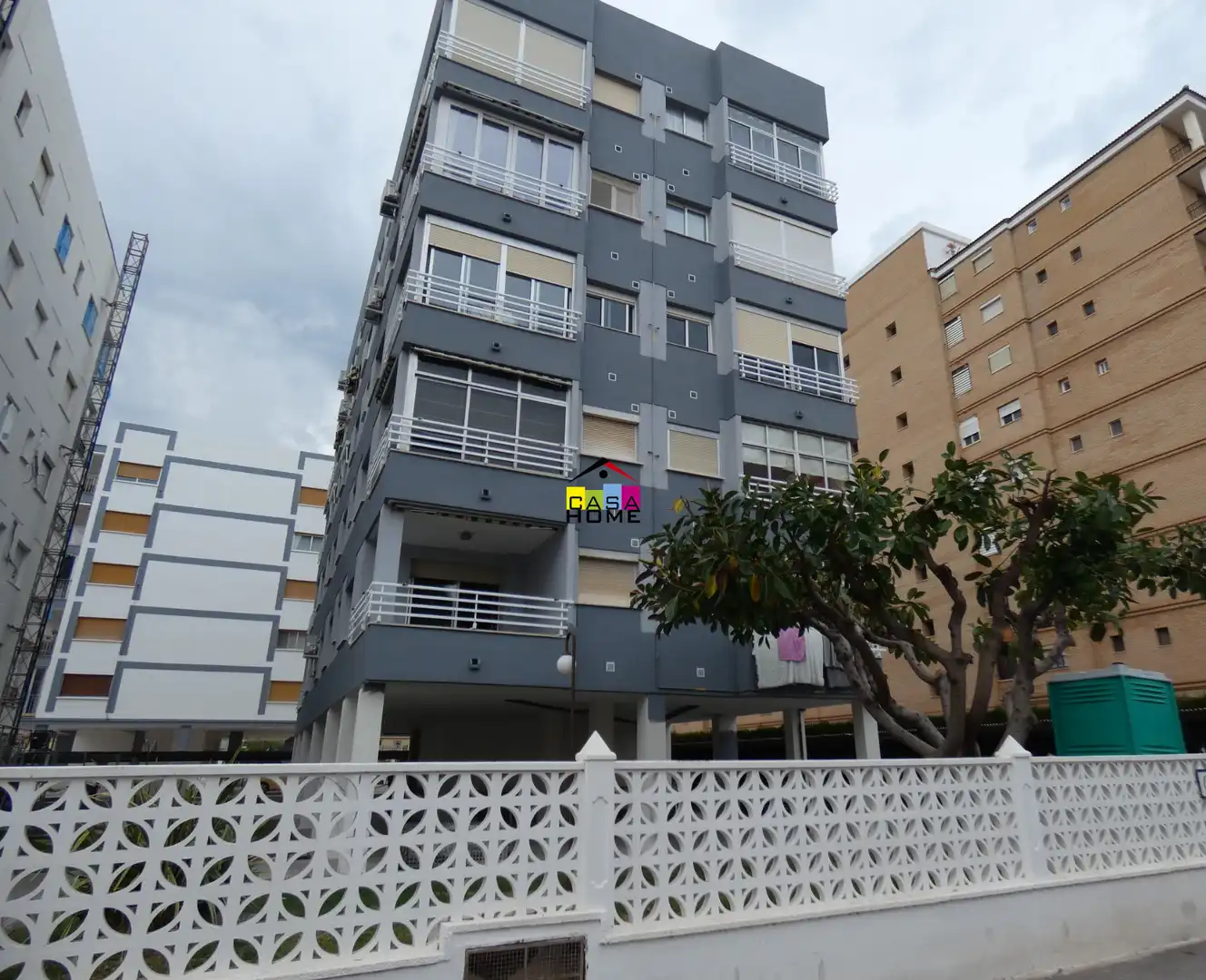Vista exterior de Apartamento en venta en Benicasim / Benicàssim con Aire acondicionado, Amueblado y Piscina comunitaria