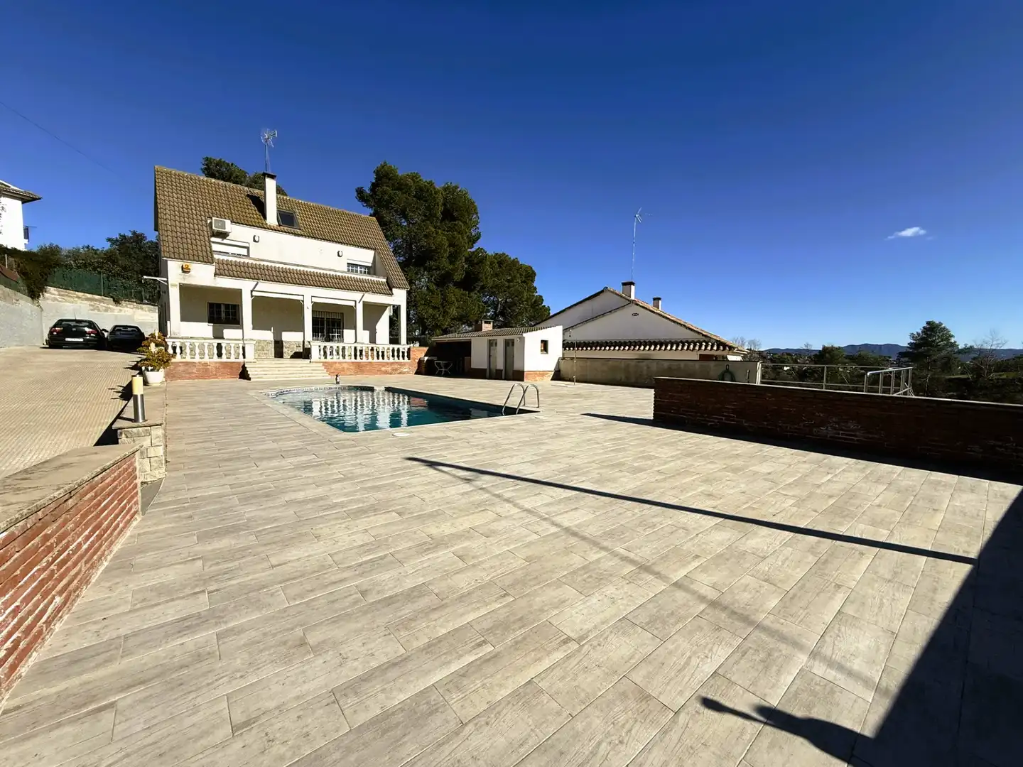 Vista exterior de Casa o chalet en venta en Lliçà d'Amunt con Aire acondicionado, Calefacción y Jardín privado