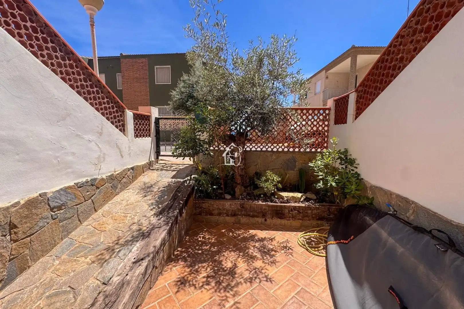 Terrassa de Dúplex de lloguer en Guardamar del Segura amb Aire condicionat, Terrassa i Moblat