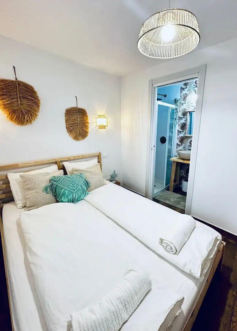 Habitación de Casa adosada en venta en Santa Lucía de Tirajana con Terraza, Amueblado y Balcón