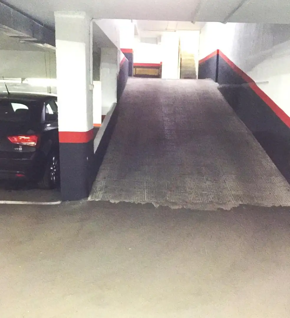 Parking de Garaje de alquiler en Madrid