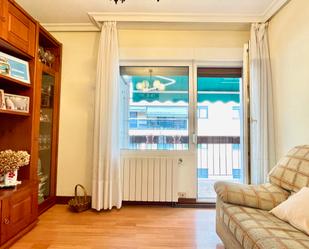 Sala d'estar de Pis en venda en Zaldibar amb Balcó