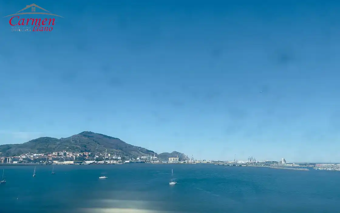 Vista exterior de Piso en venta en Getxo  con Calefacción, Terraza y Trastero