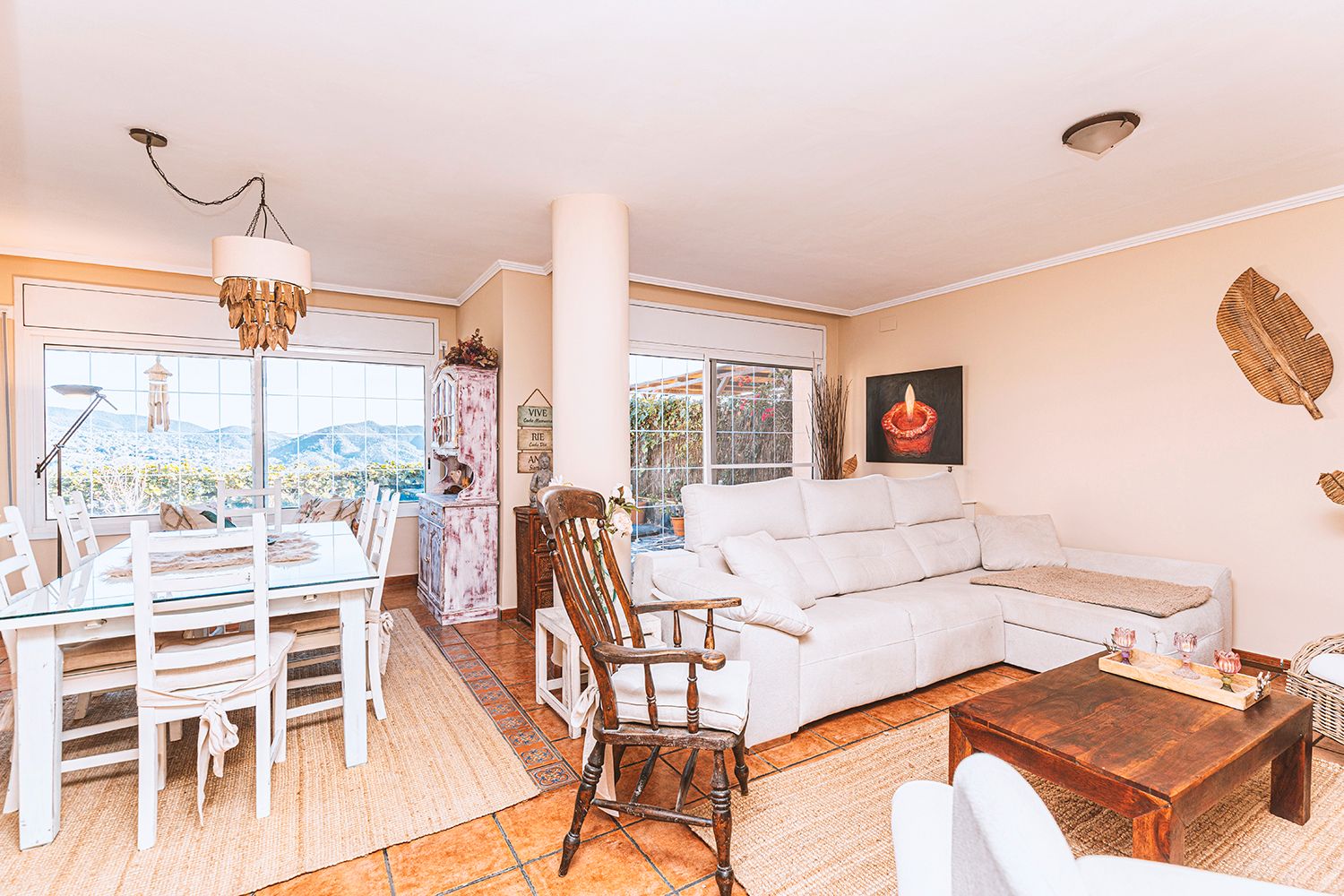 Living room of Single-family semi-detached for sale in Sant Cebrià de Vallalta  with Heating, Private garden and Terrace