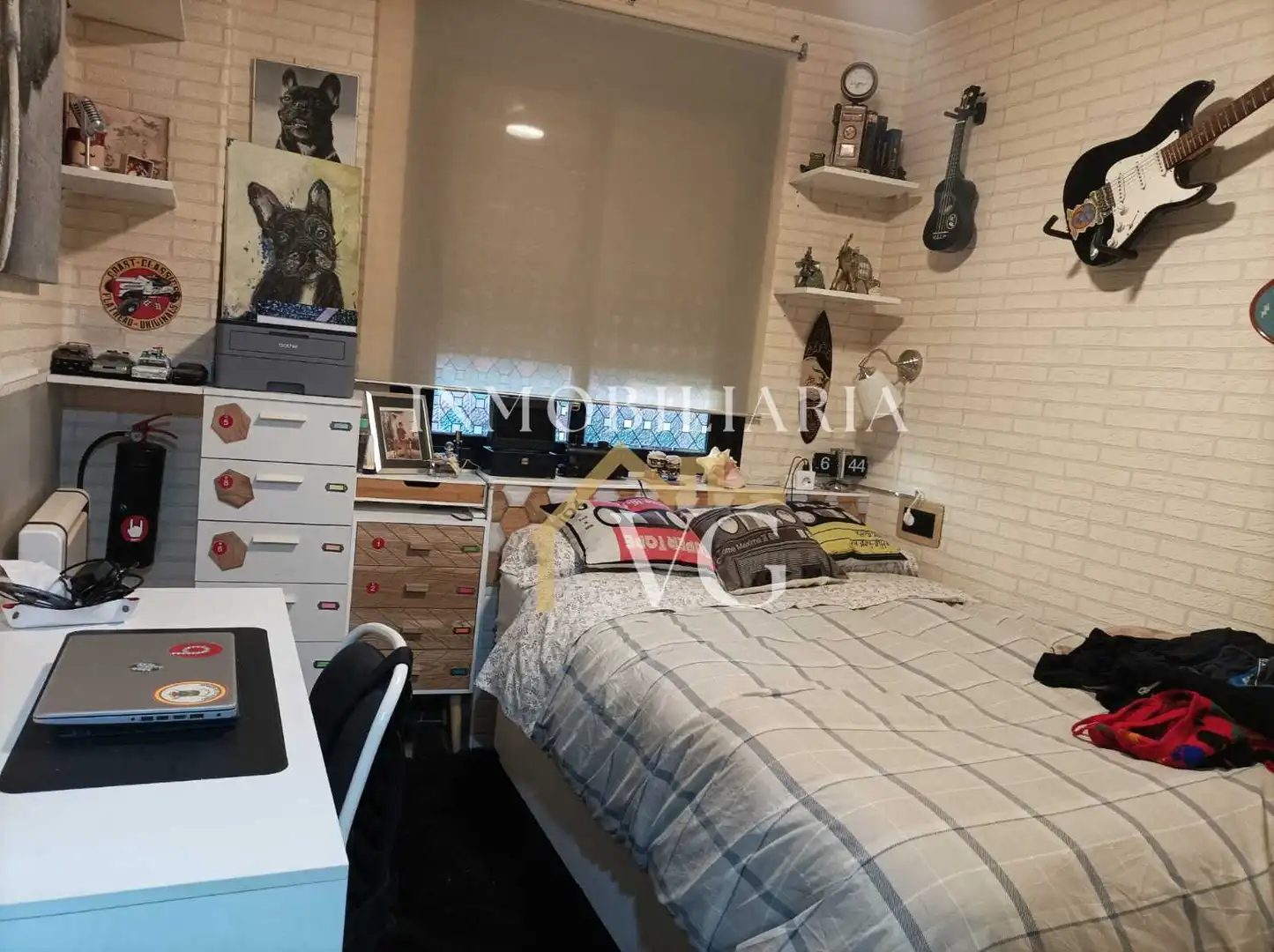 Habitación de Apartamento en venta en Guillena con Aire acondicionado, Piscina y Piscina comunitaria