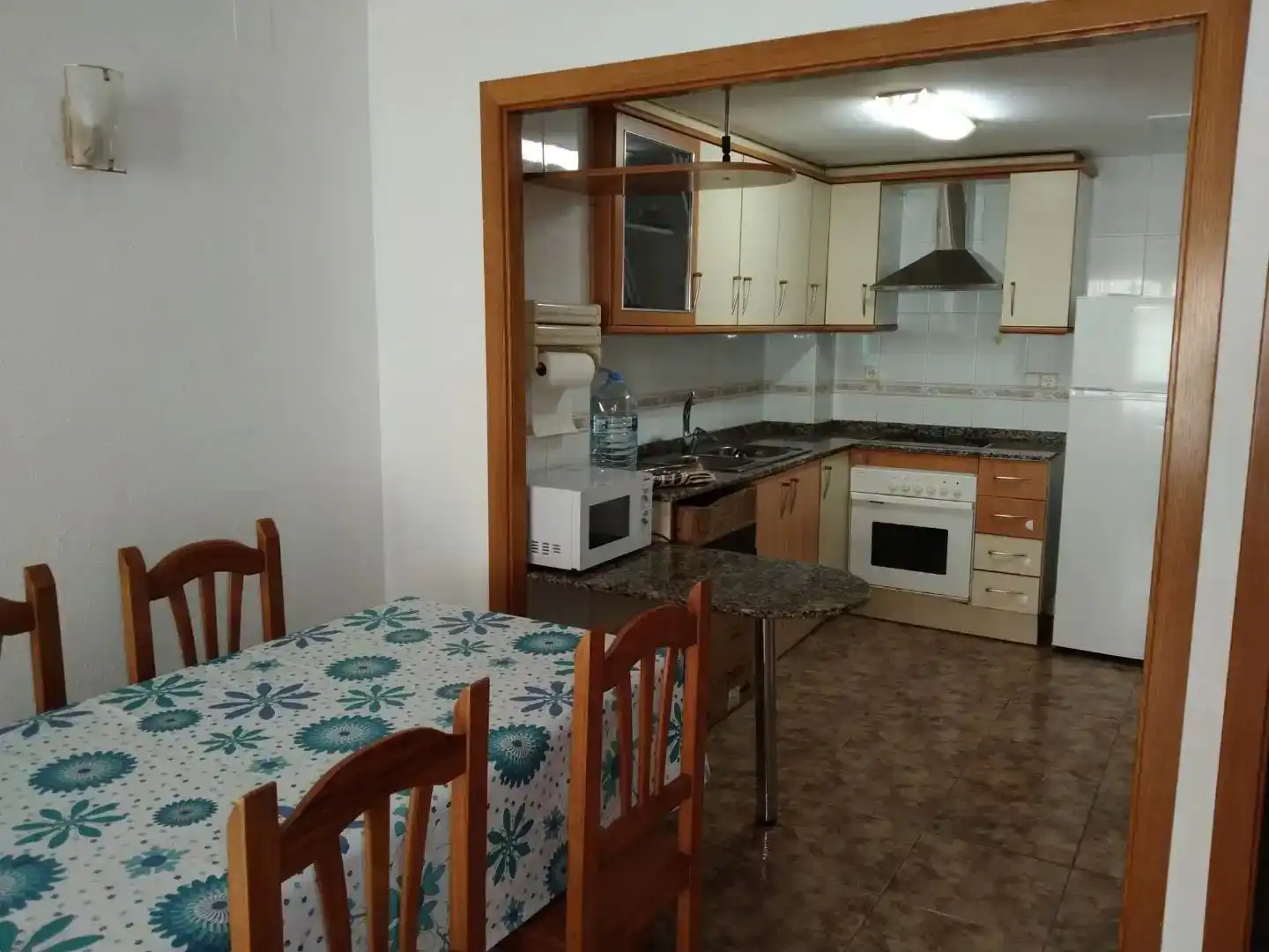 Küche von Wohnung zur Miete in Torredembarra mit Schwimmbad, Möbliert und Balkon