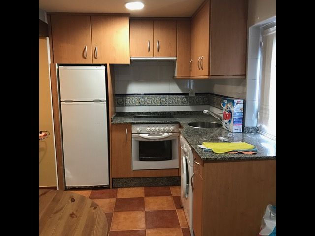 Cuina de Dúplex de lloguer en Pravia amb Calefacció, Parquet i Moblat