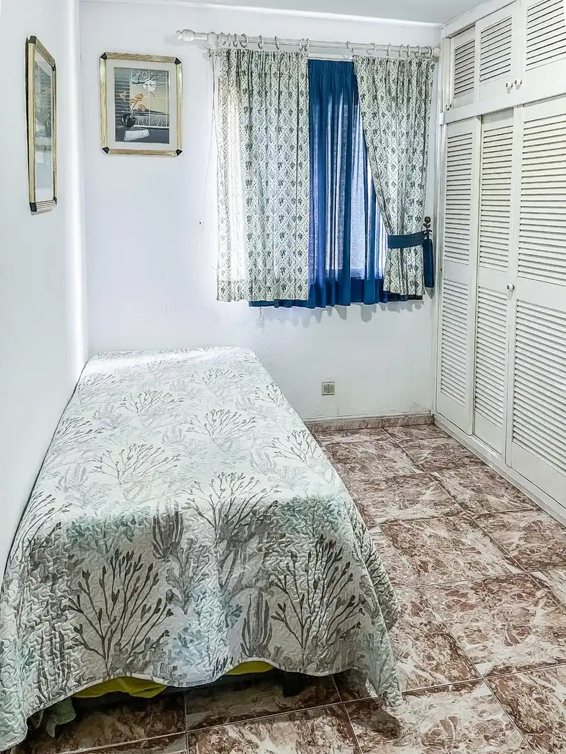 Habitación de Piso en venta en Santa Cruz de Tenerife con Amueblado