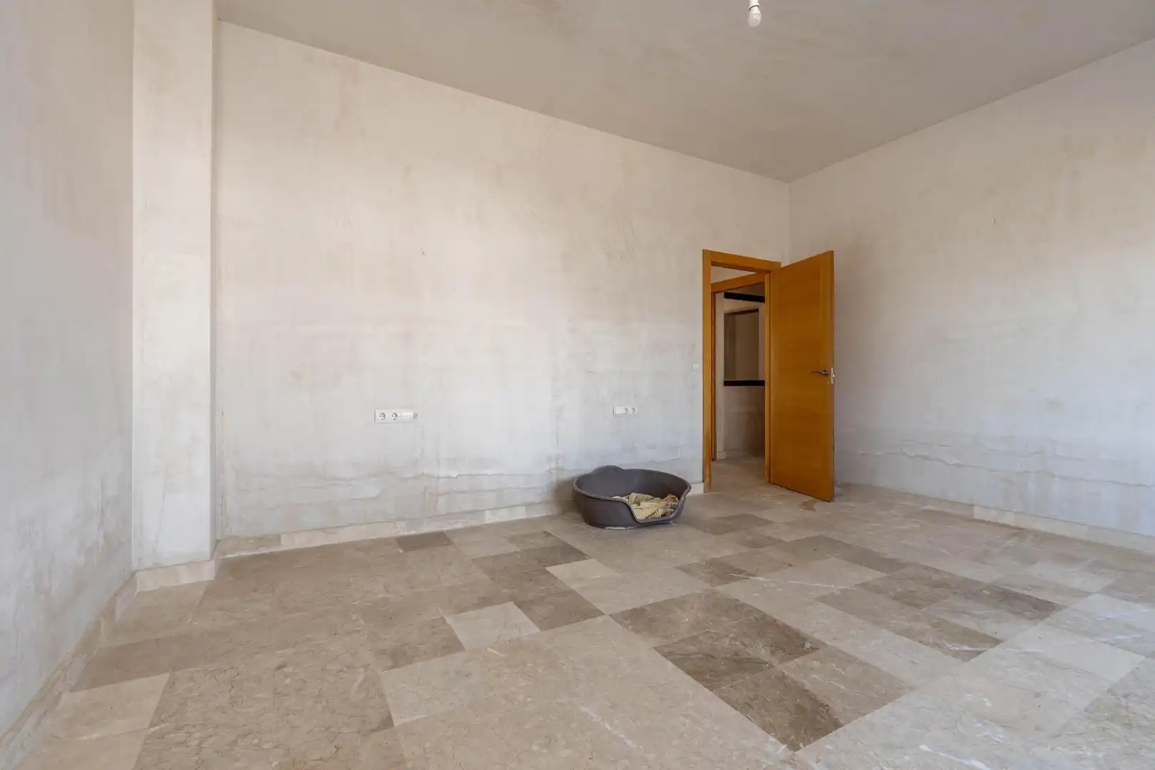 Houses for sale in Cúllar Vega  with Air Conditioner, Heating and Terrace