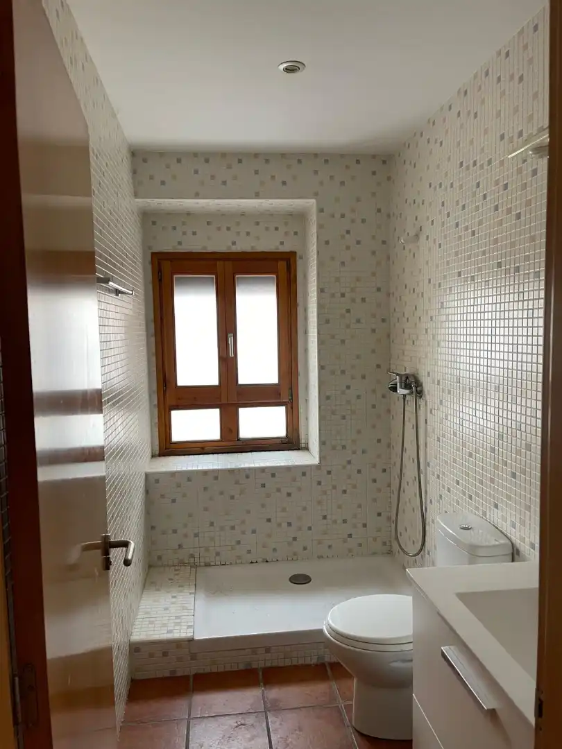 Baño de Piso en venta en Tossa de Mar con Aire acondicionado, Terraza y Trastero