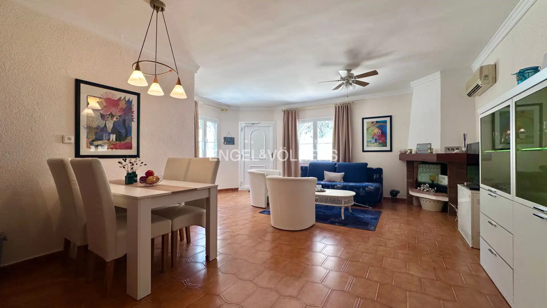 Sala de estar de Casa o chalet en venta en Mont-roig del Camp con Aire acondicionado, Calefacción y Jardín privado
