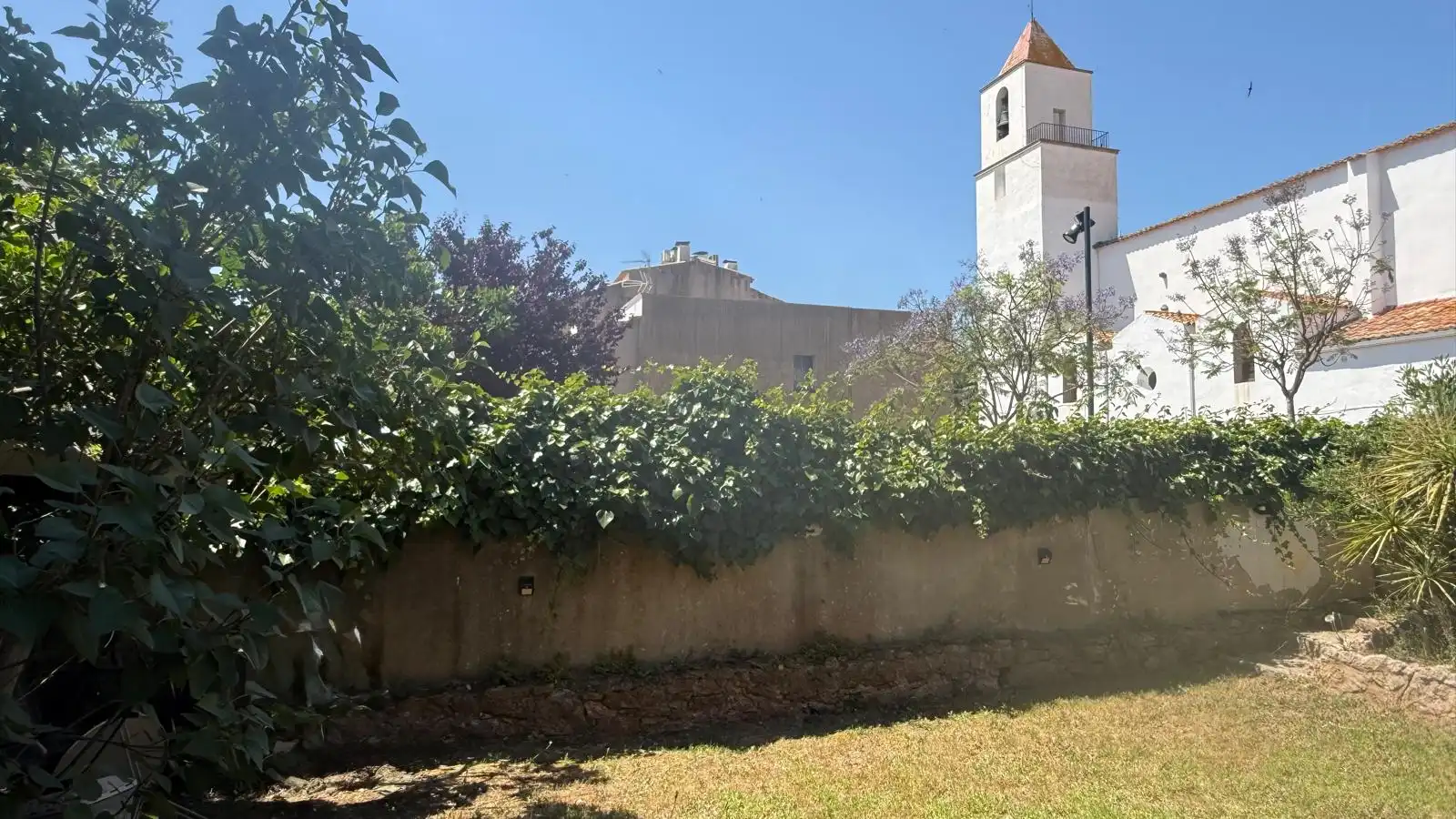 Vista exterior de Casa o xalet en venda en Palafrugell amb Jardí privat i Terrassa