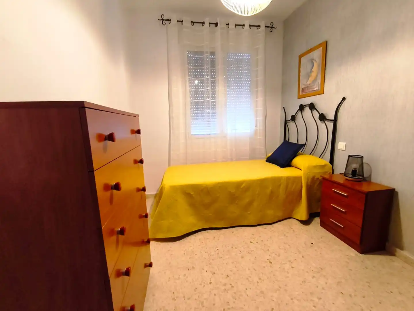 Bedroom of Flat for rent in Badajoz  with Air Conditioner, Furnished and Oven