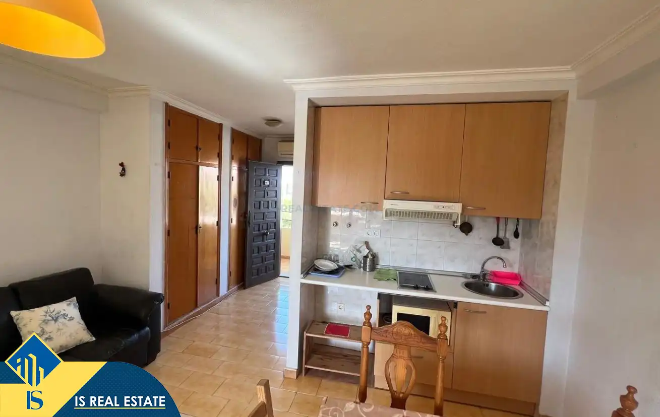 Kitchen of Study for sale in Torrevieja  with Air Conditioner, Heating and Terrace