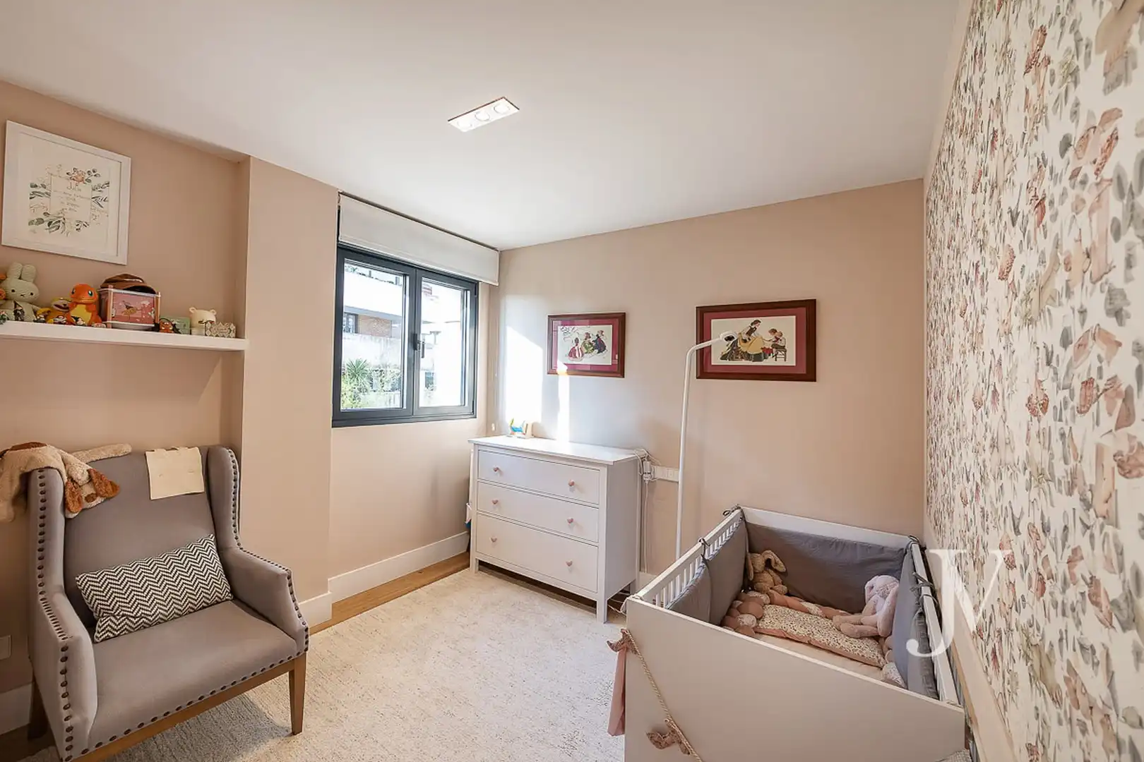 Habitación de Piso en venta en Majadahonda con Aire acondicionado, Calefacción y Jardín privado