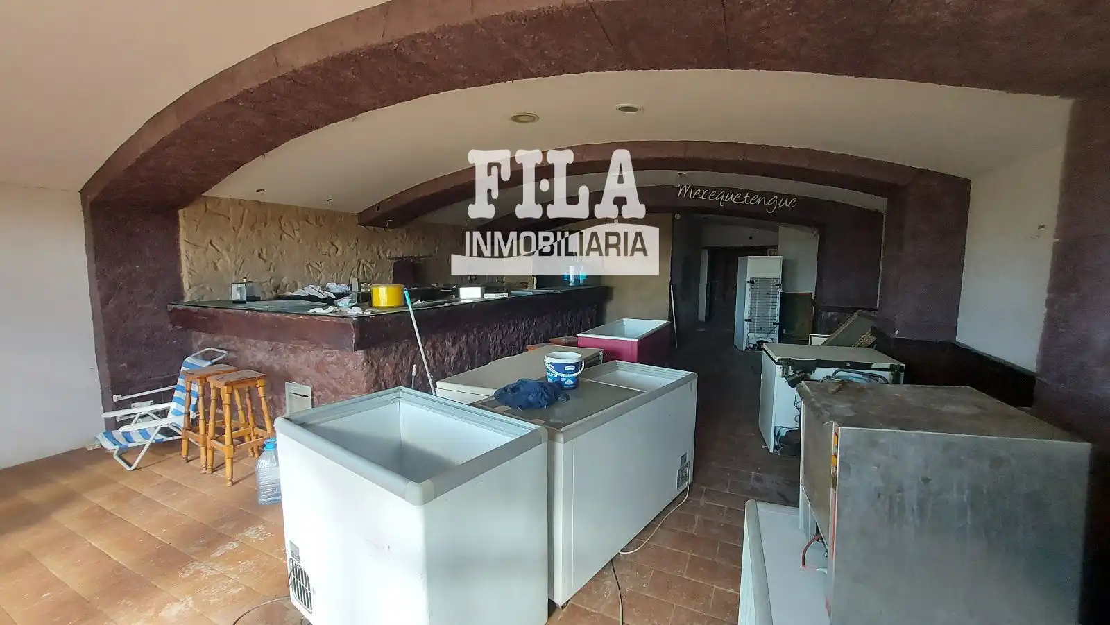 Geschaftsraum zum Verkauf in Calafell mit Klimaanlage und Terrasse
