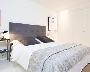 Bedroom of Apartment to rent in  Madrid Capital  with Air Conditioner and Balcony