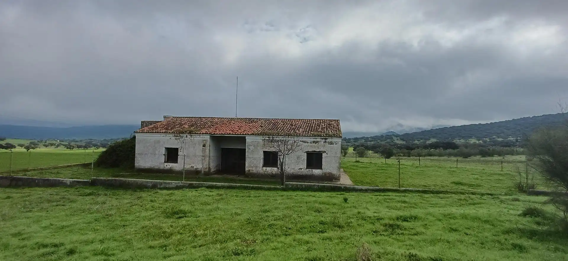 Vista exterior de Finca rústica en venta en Jerez de los Caballeros
