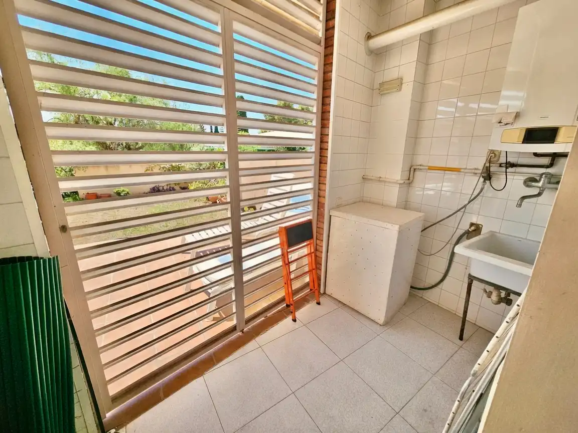 Terraza de Dúplex de alquiler en Sant Just Desvern con Aire acondicionado, Calefacción y Jardín privado