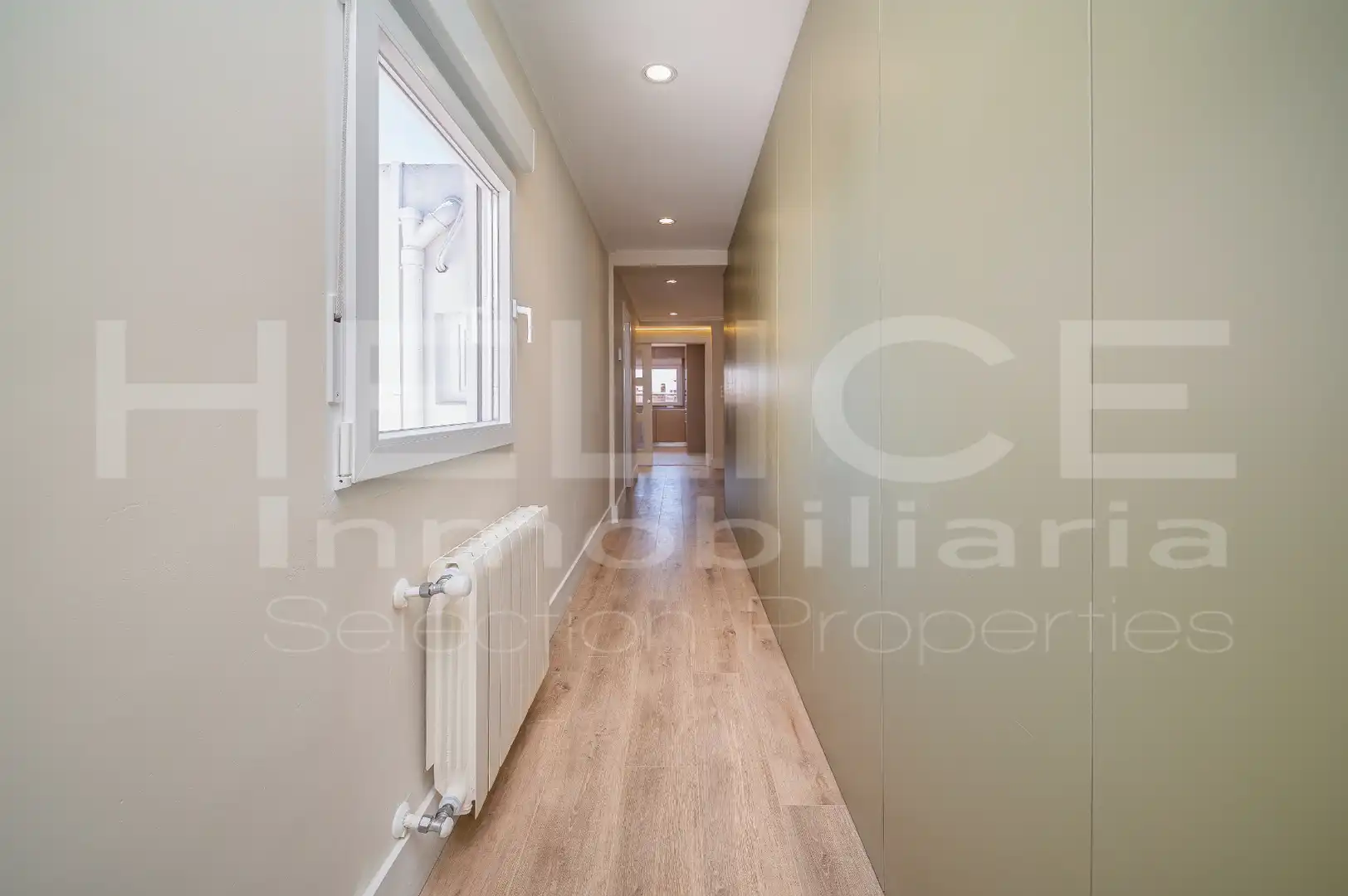 Attic for sale in Barrio de Benicalap