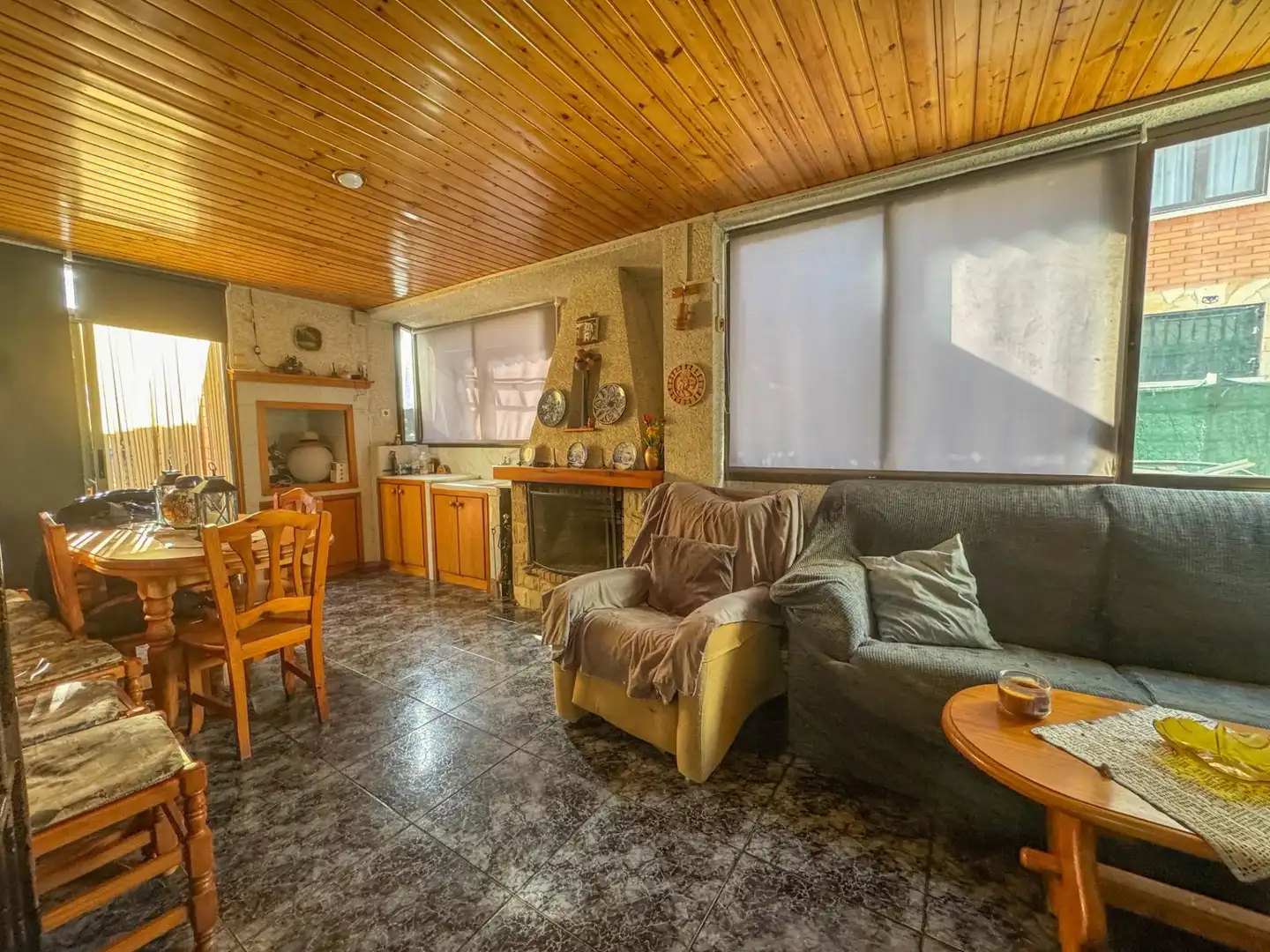 Sala de estar de Casa o chalet en venta en Sant Esteve Sesrovires con Aire acondicionado, Calefacción y Balcón