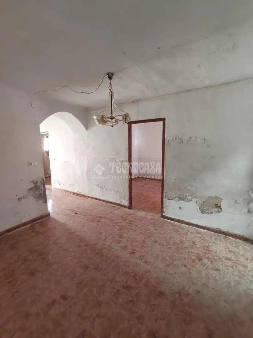 Casa adosada en venta en Darro