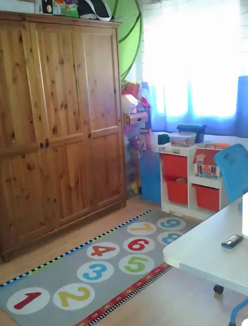 Flat for sale in Calle Cinco Caballeros, imagen 8