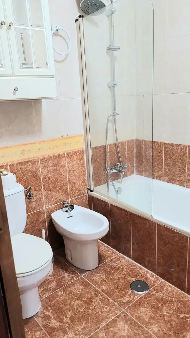 Bany de Pis en venda en Valdemoro amb Calefacció