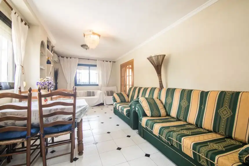 Dormitori de Casa o xalet en venda en Tibi amb Aire condicionat, Piscina i Moblat