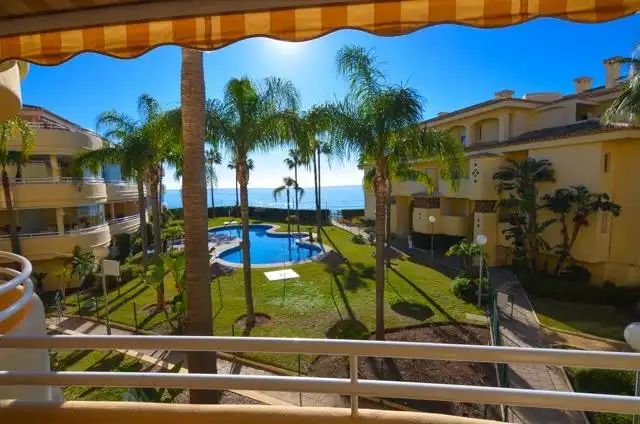 Apartamento con piscina en venta en Calle Calle Torrequebrada