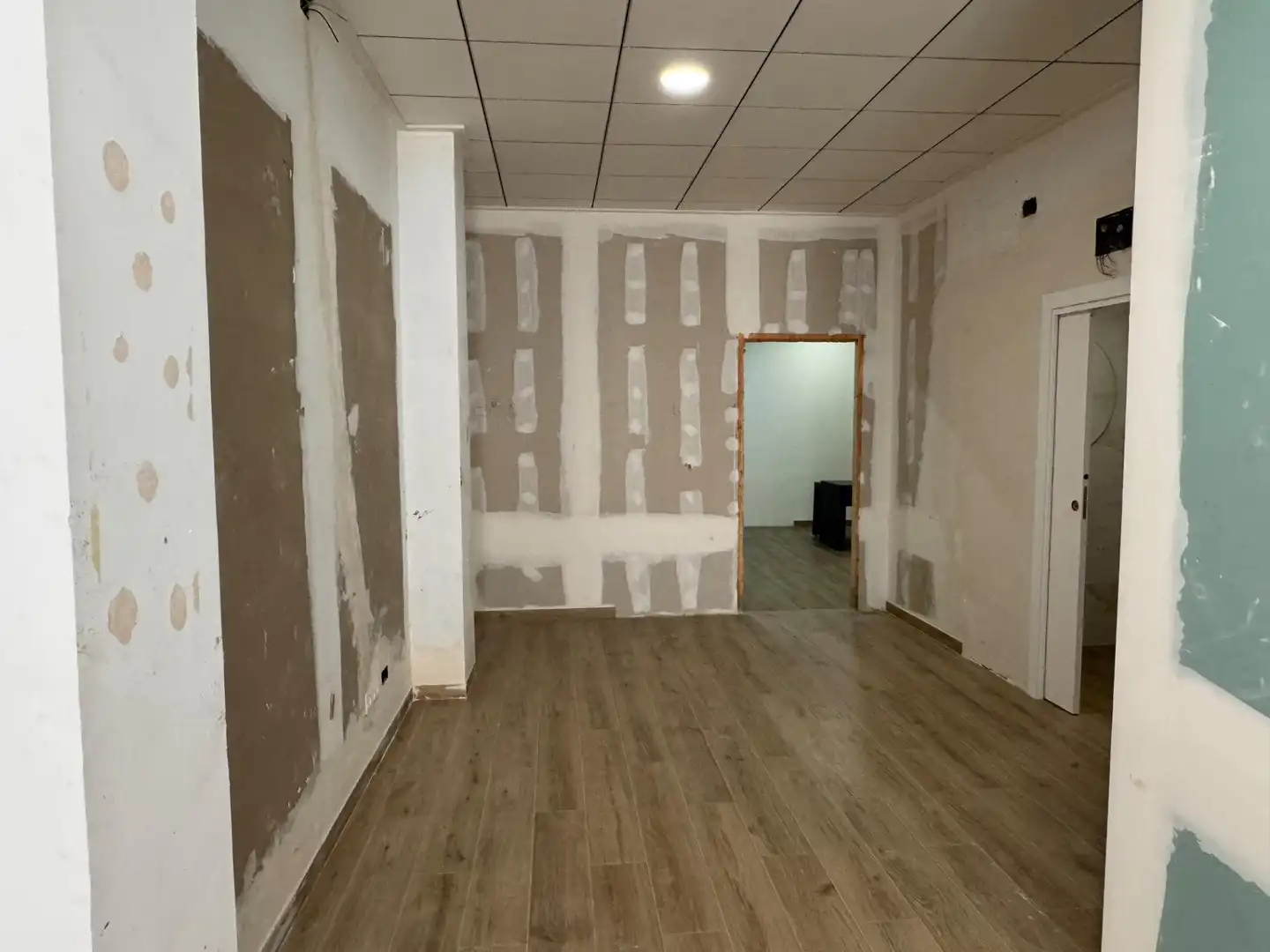 Local comercial en venda a Calle LLUIS VIVES, imagen 3