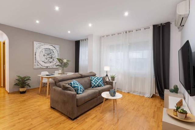 Piso en Venta en El Camp d'en Grassot i Gràcia Nova