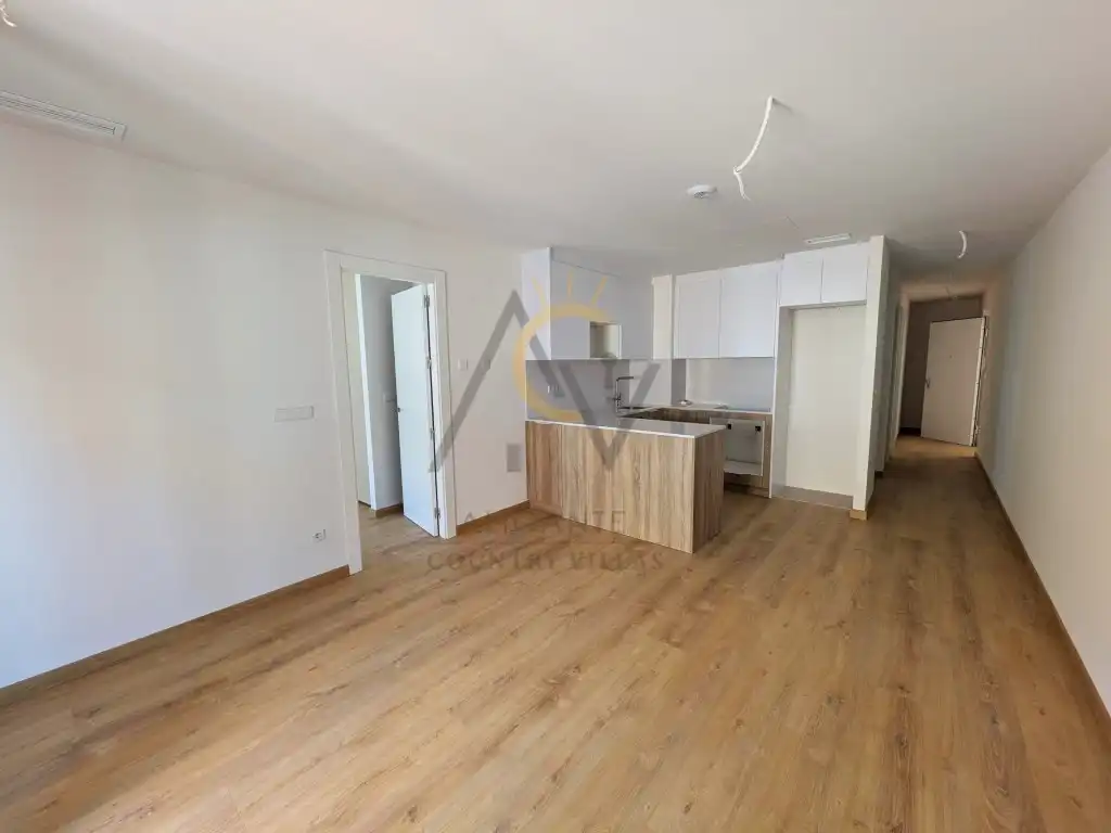 Apartamento con terraza en venta en Calle Juan Albentosa