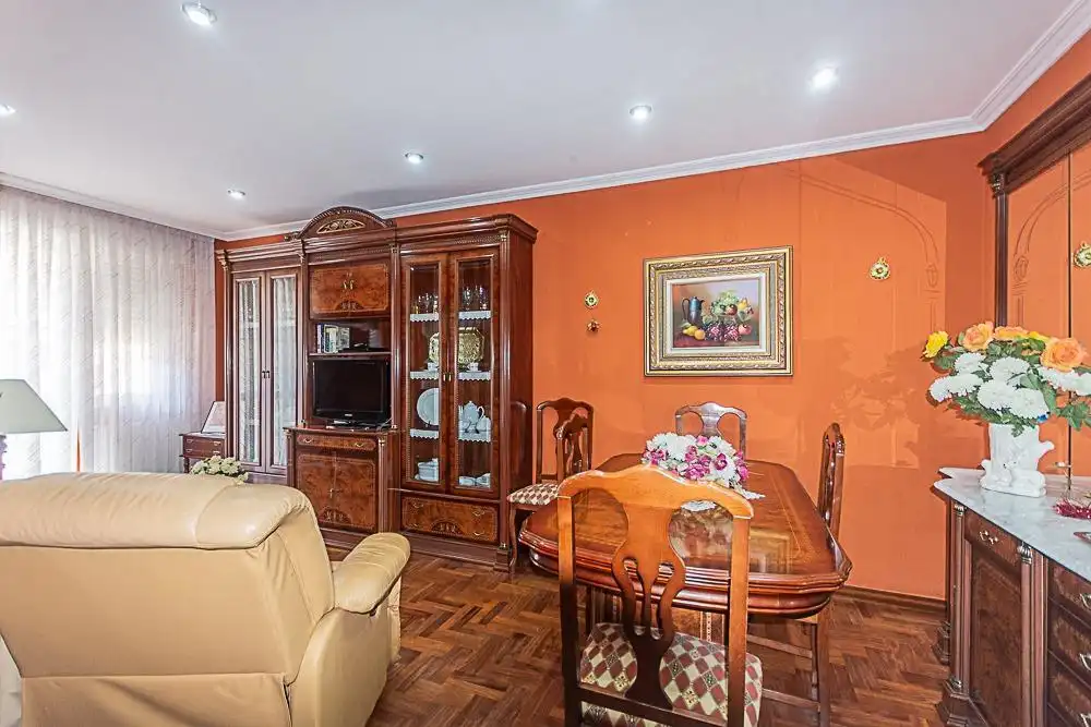 Mini appartamento con ascensore in vendita a Llano, imagen 4