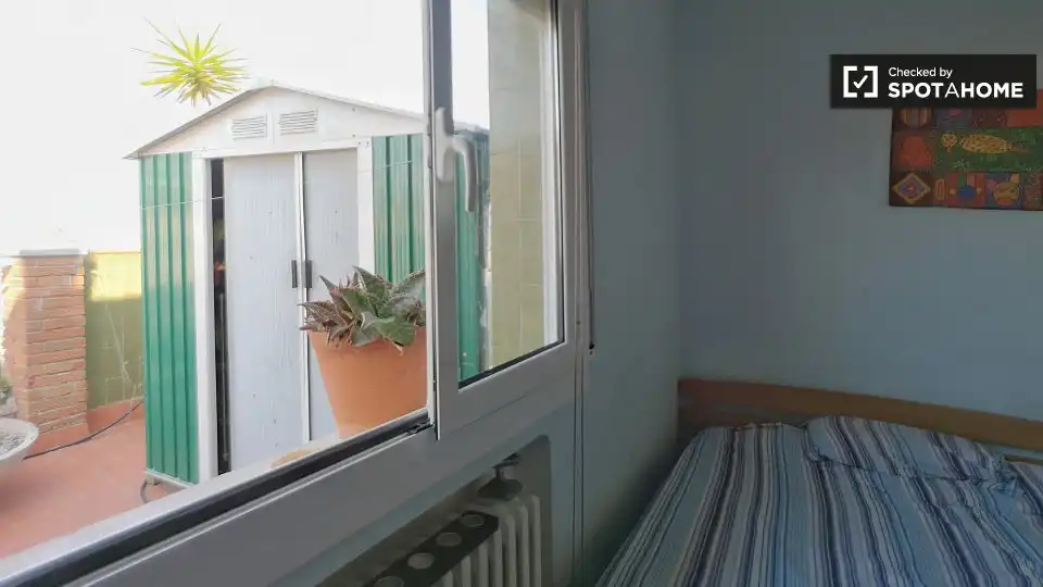 Habitación en Barri de les Corts