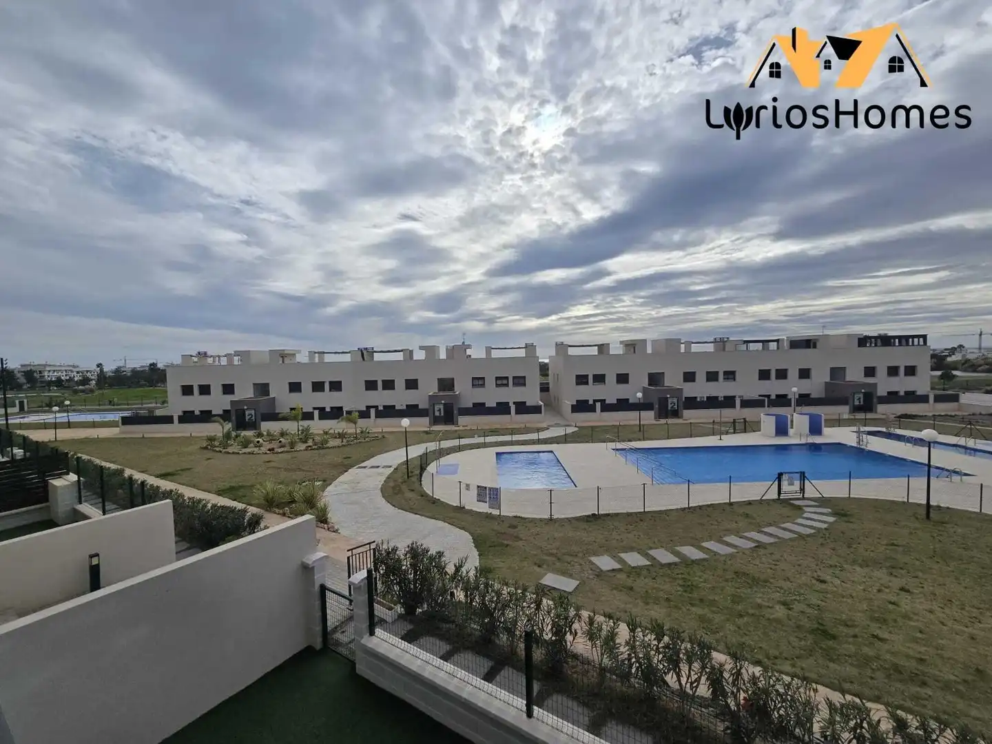 Vista exterior de Pis de lloguer en Almería amb Aire condicionat, Calefacció i Terrassa