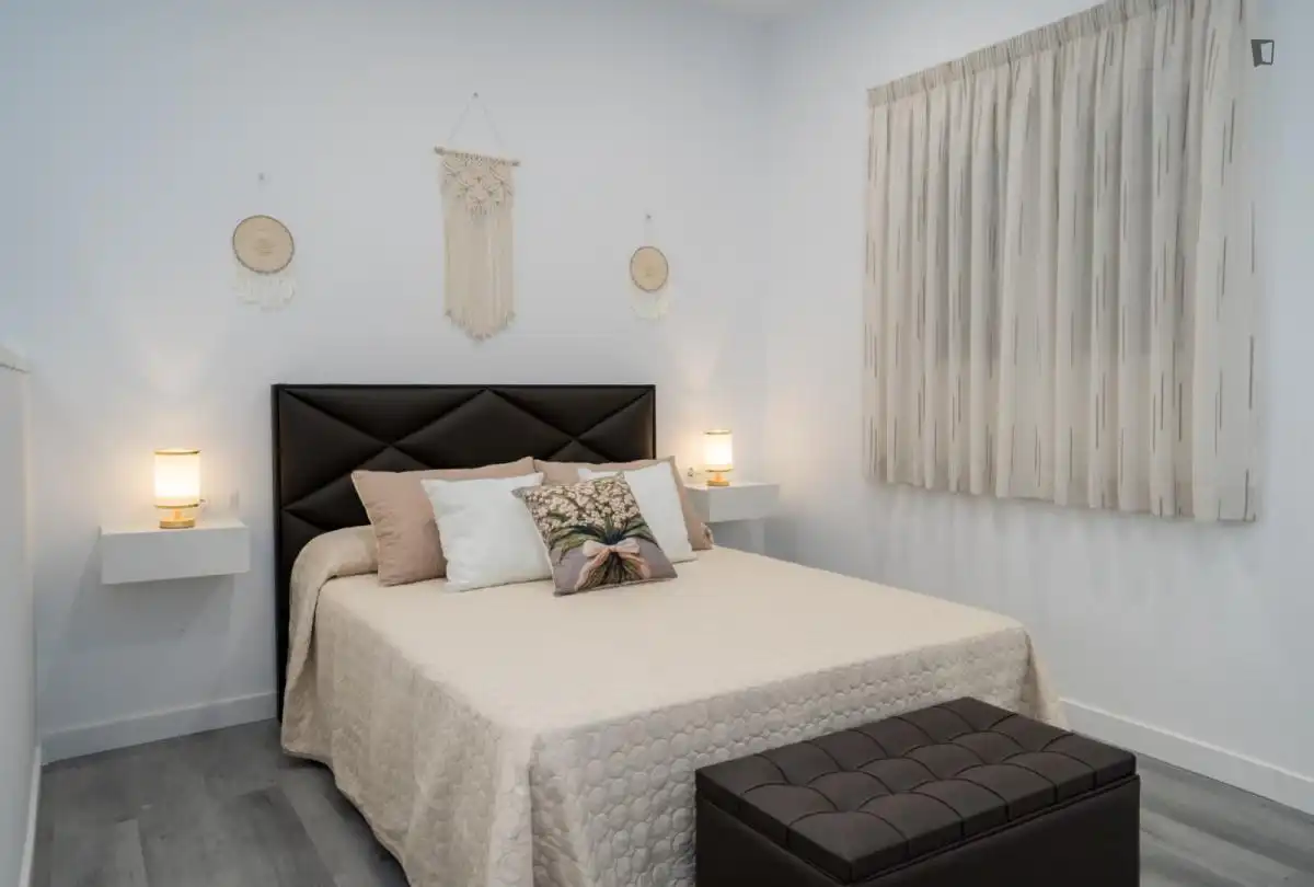 Study for rent in El Palo