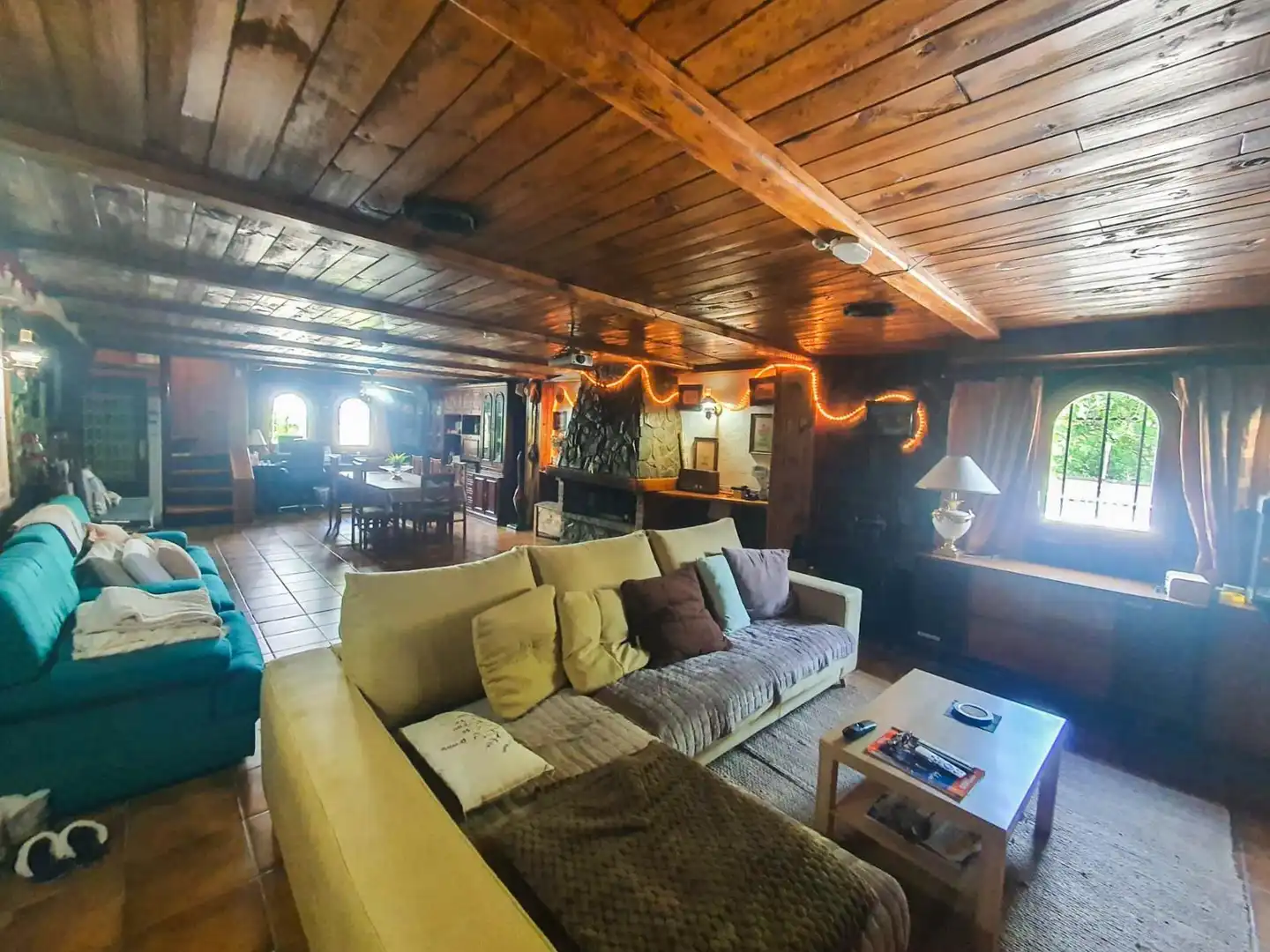 Sala d'estar de Casa o xalet en venda en Castellbisbal amb Aire condicionat, Calefacció i Jardí privat
