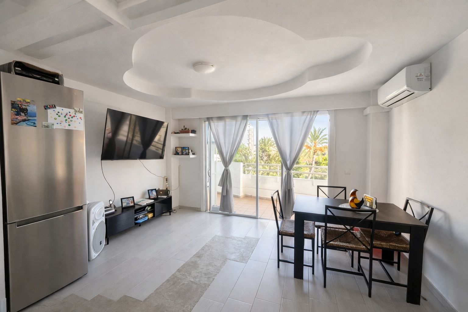 Sala d'estar de Estudi en venda en Alcúdia amb Aire condicionat, Moblat i Forn