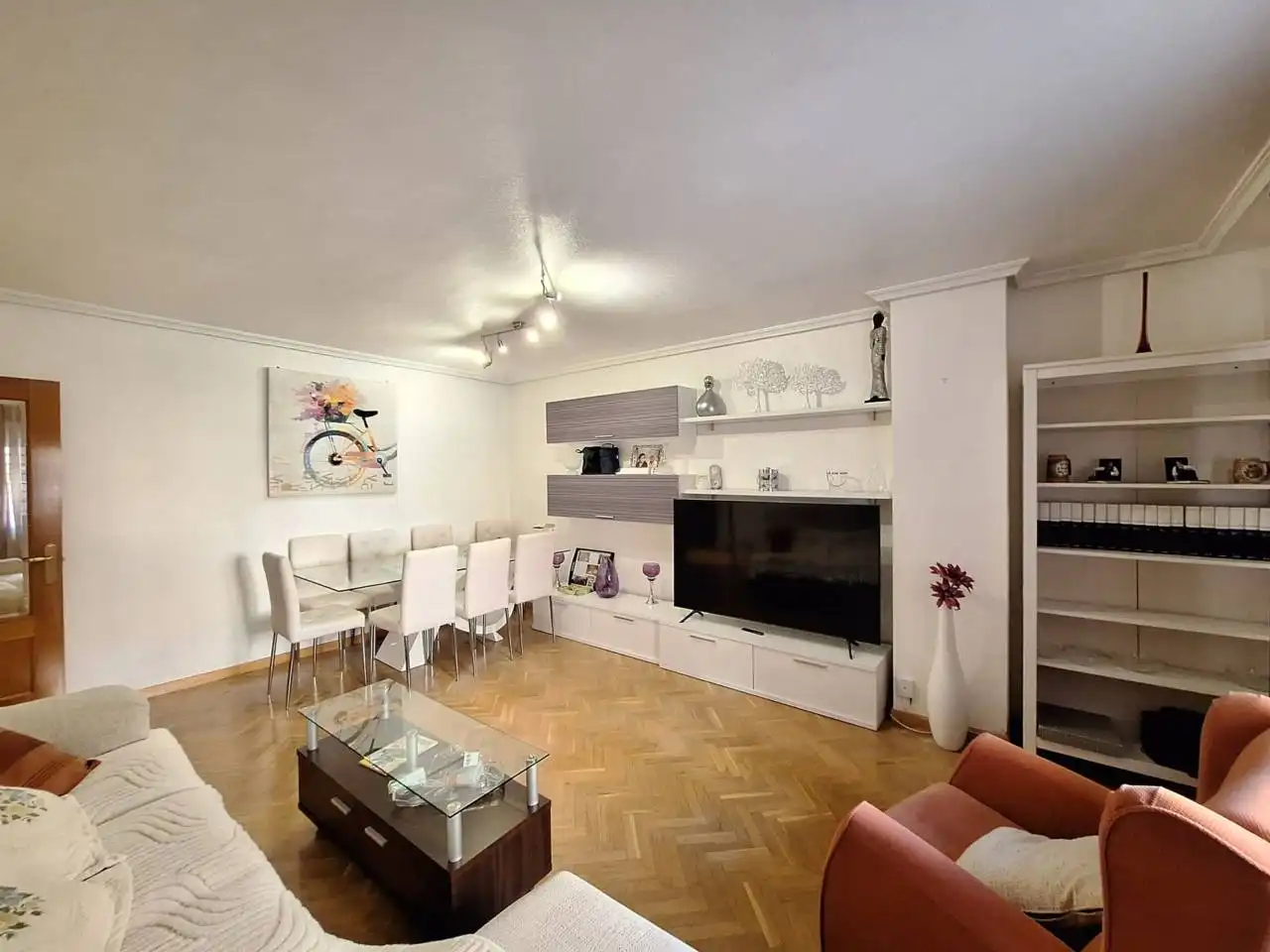 Sala de estar de Piso en venta en Valdemoro con Aire acondicionado, Calefacción y Parquet